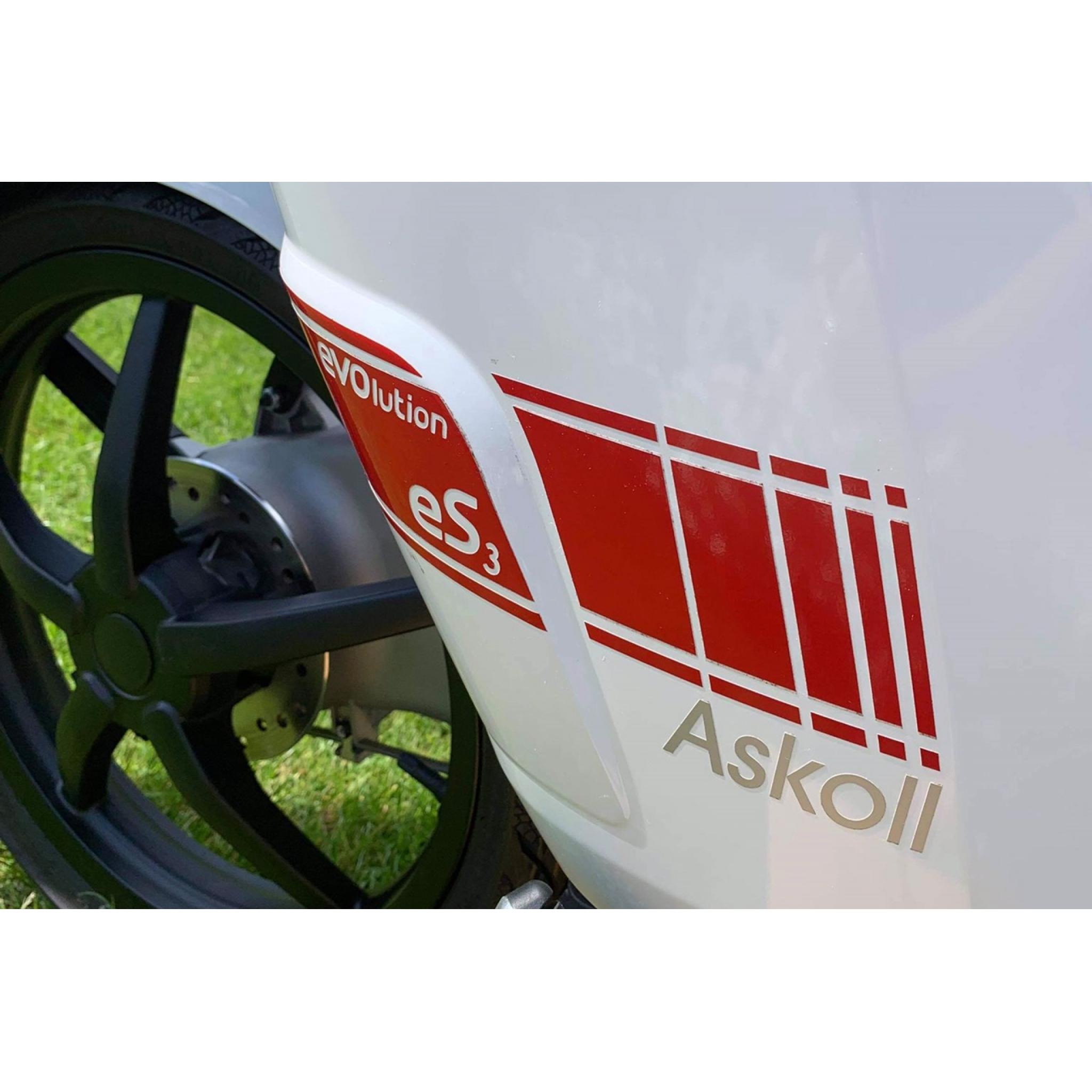 Pre Owned Askoll ES3 Evolution Electric Moped 3kw 45mph