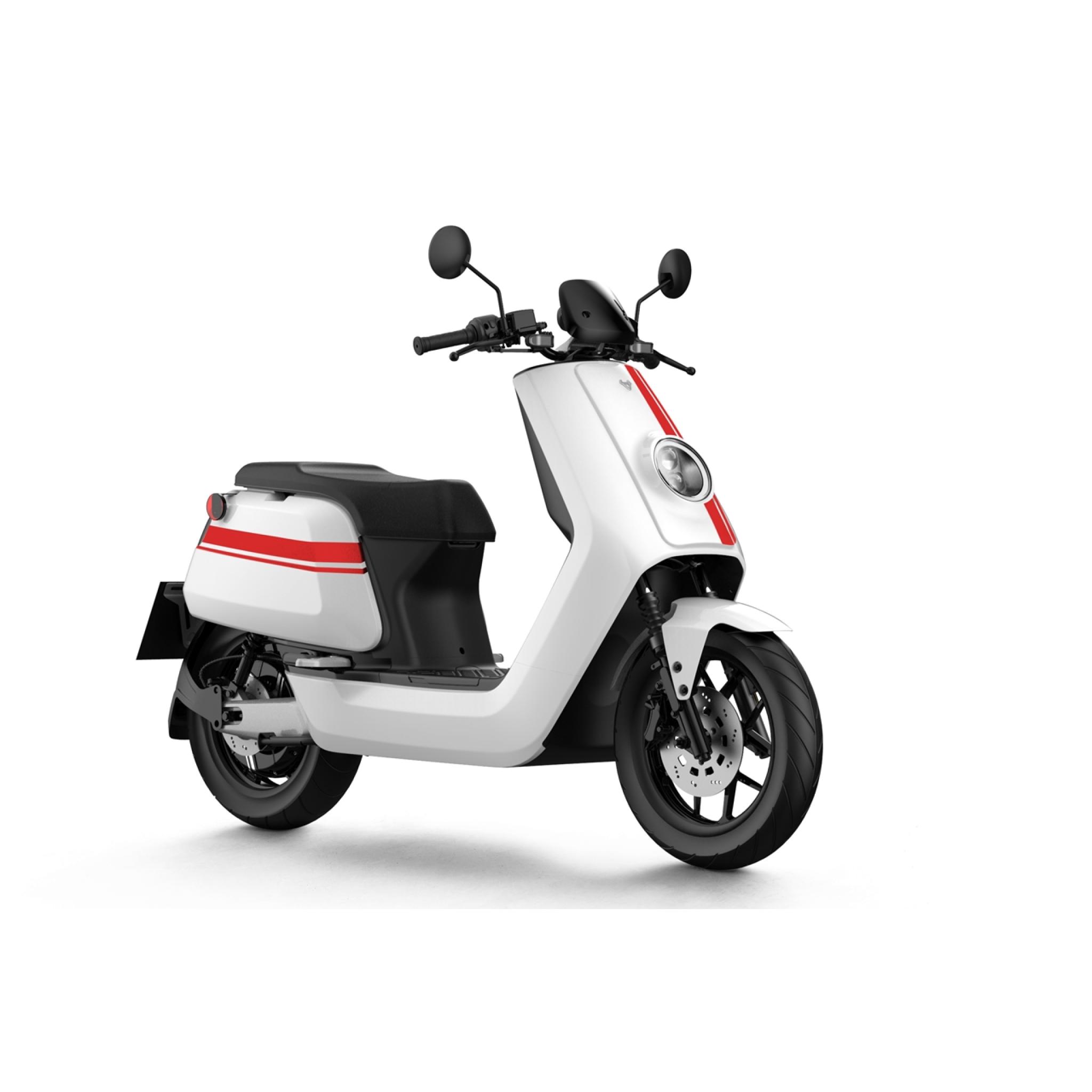 Niu NQiGTS Sport 3kw 45Mph Electric Moped Scooter