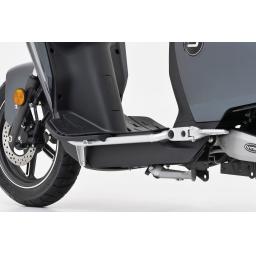 Super Soco CUx Electric Moped Extension Feet Details