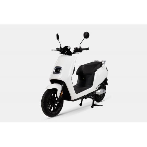LVENG LX05 Electric Moped White Front Left.jpg