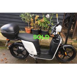Askoll ES2 Electric Moped White PreOwned Right Sold.jpg