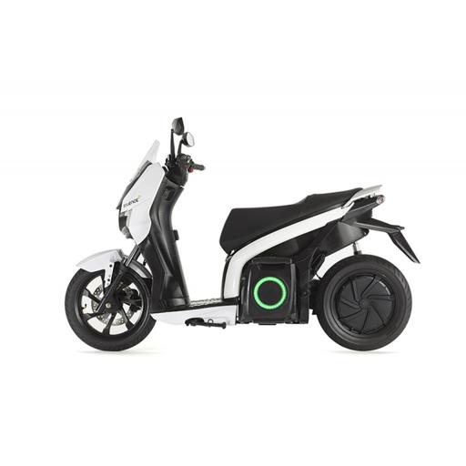 Silence S01 Electric Motorcycle White Left.jpg