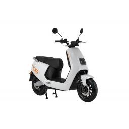 Lexmoto LX08 White Front Right 2.jpg