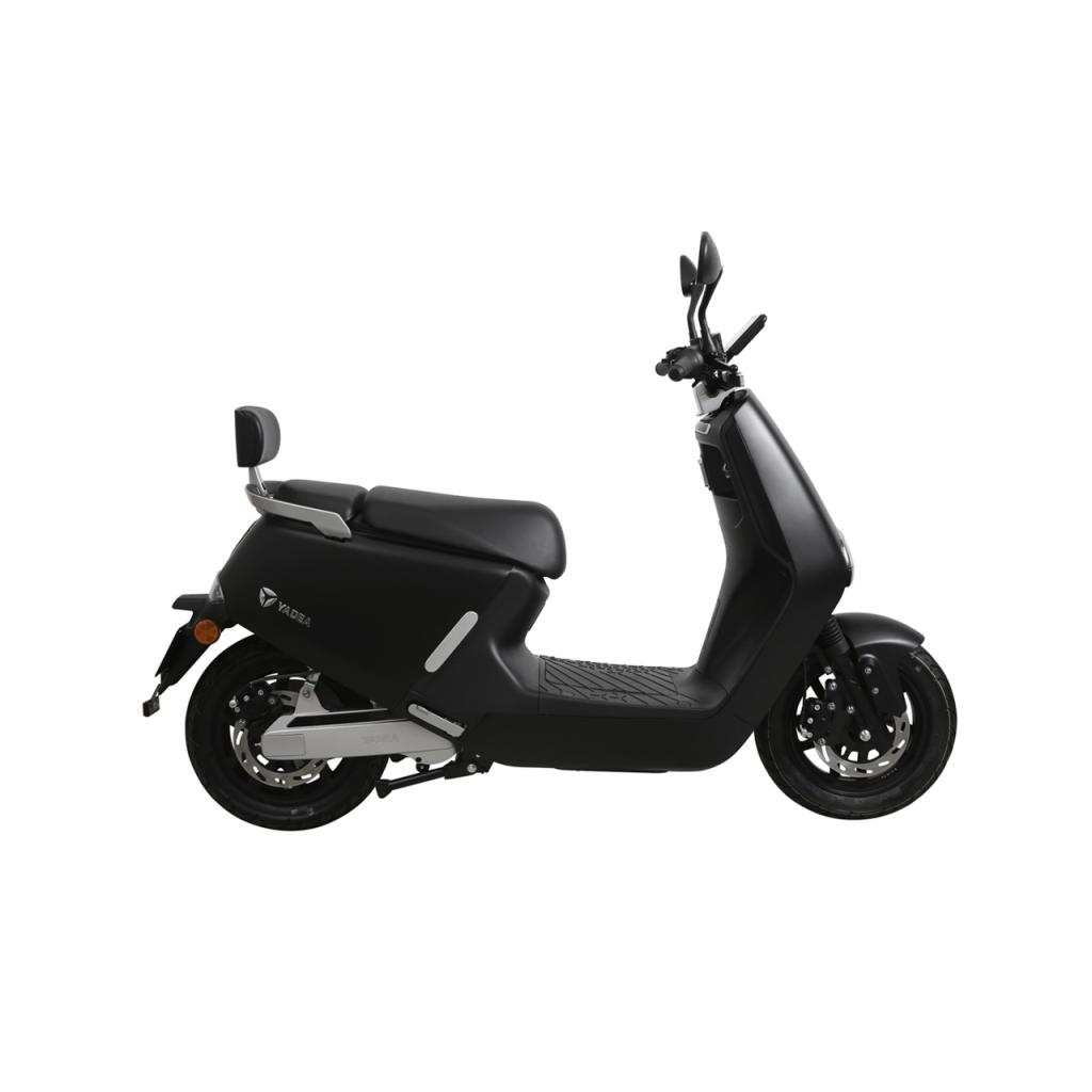 Yadea G5s 4.1kw 50mph Electric Moped. Up to 70 miles