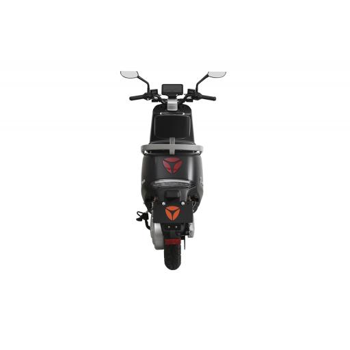 Yadea G5s Black Electric Motorcycle Rear.jpg