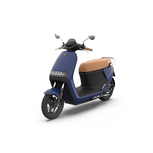 Segway e125 Blue Front Right.jpg