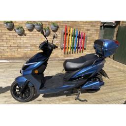 Thelmoco Xtra Electric Moped - Left.jpg