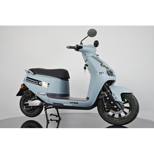 MotoGB G1 2kw Electric Moped - Grey (5).jpg