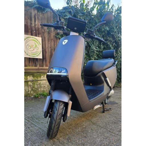 Yade G5 Electric Moped - Grey (8).jpg